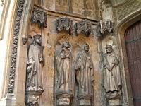 Doullens - Eglise Notre Dame - Facade - Statues (2)